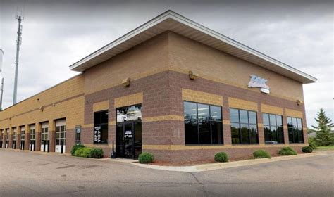 tgk chaska|TGK Automotive of Chanhassen, 8175 Hazeltine Boulevard,。